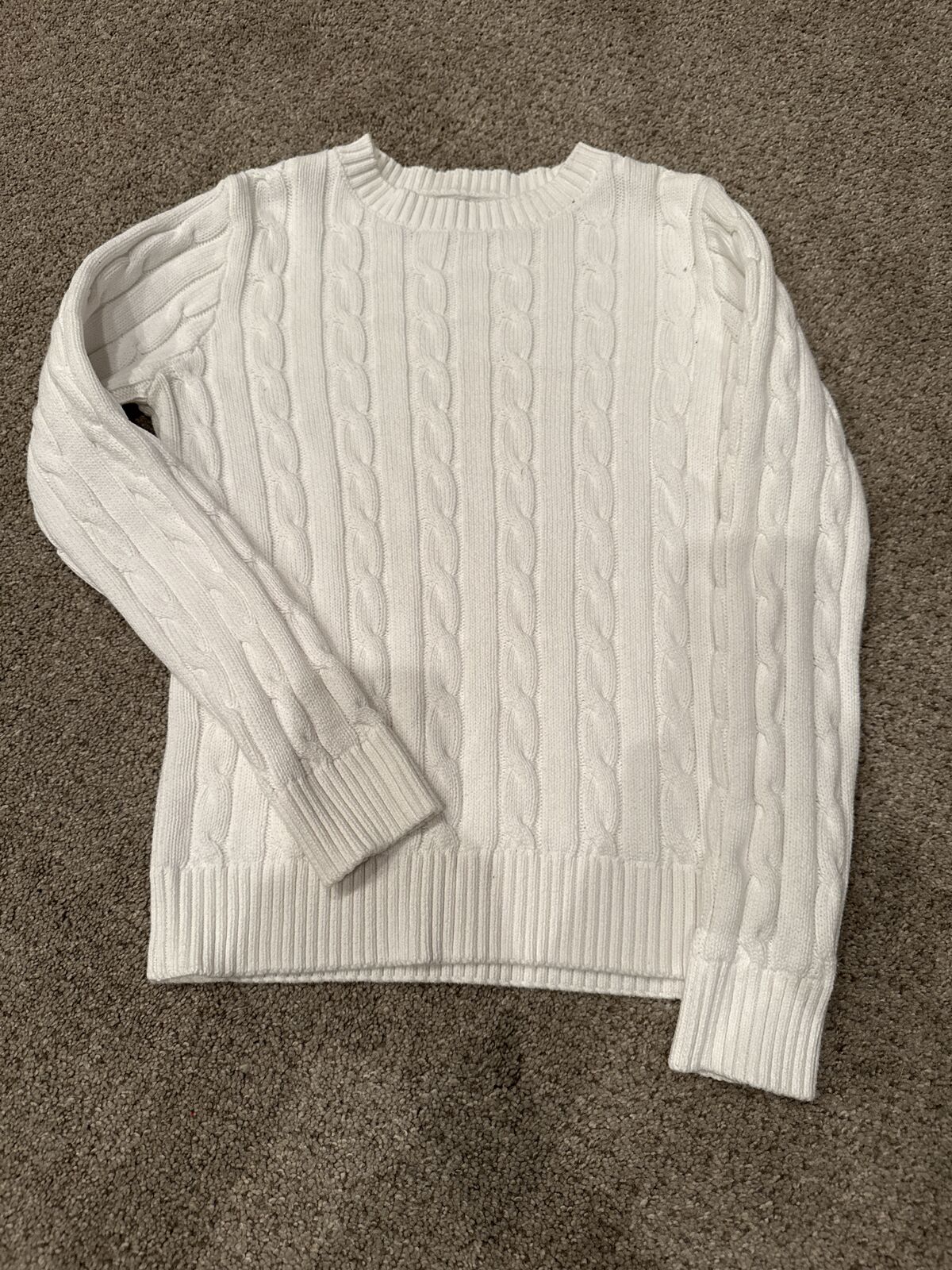 White Sweater Size 12/14