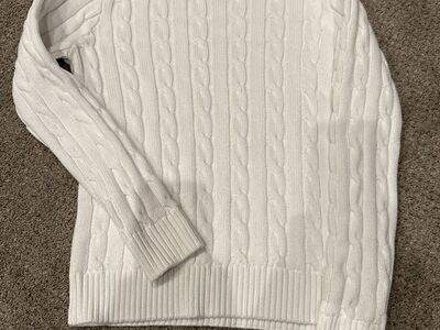 White Sweater Size 12/14