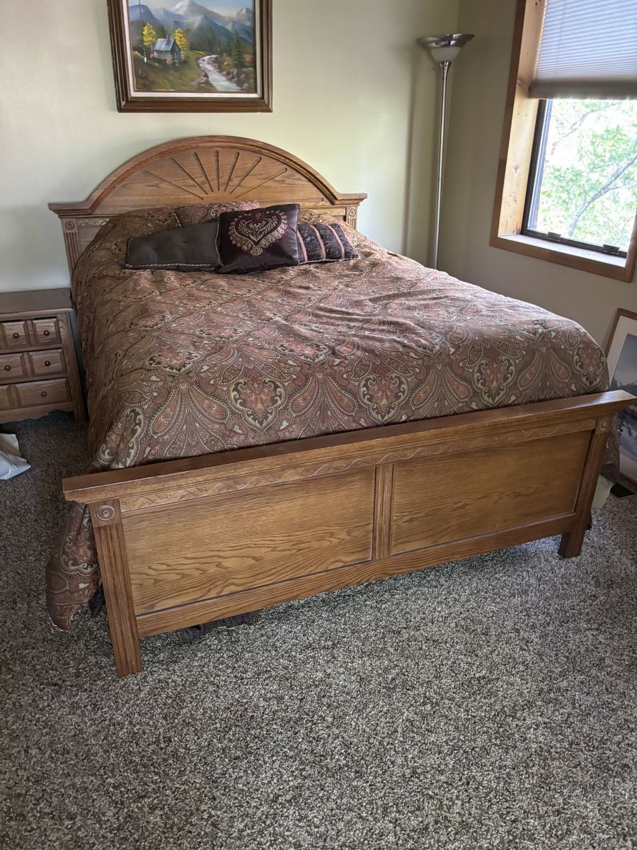 3 Piece Queen Bedroom Set