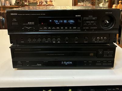 Denon AVR-2500 A/V Surround Receiver & DCM-250 5-Disc CD Changer Hi-Fi Audio System