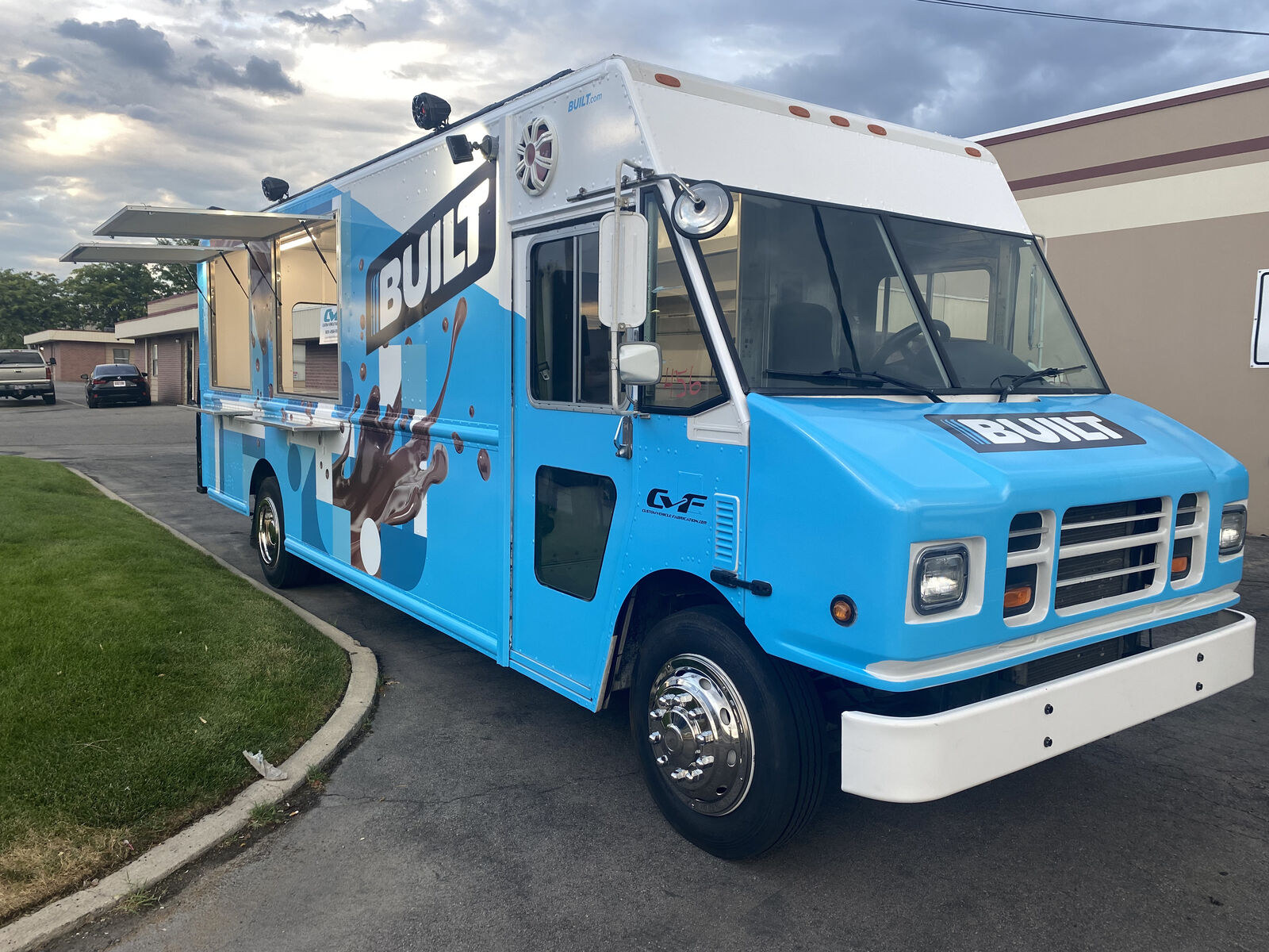 Mobile retail vehicles Food trucks food trailers Flower shops 801-266-9199