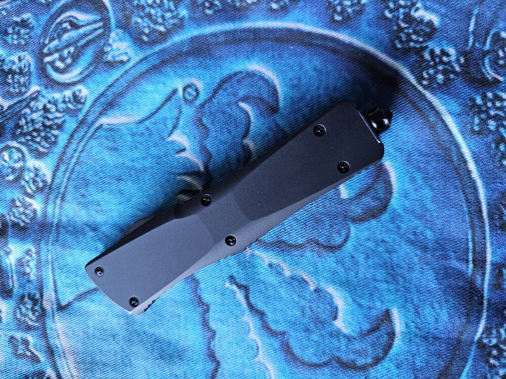 microtech Troodon DLC smooth body 2007