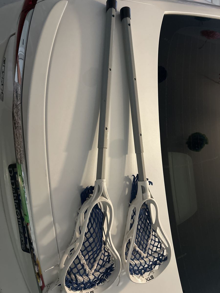 Plastic expandable lacrosse sticks