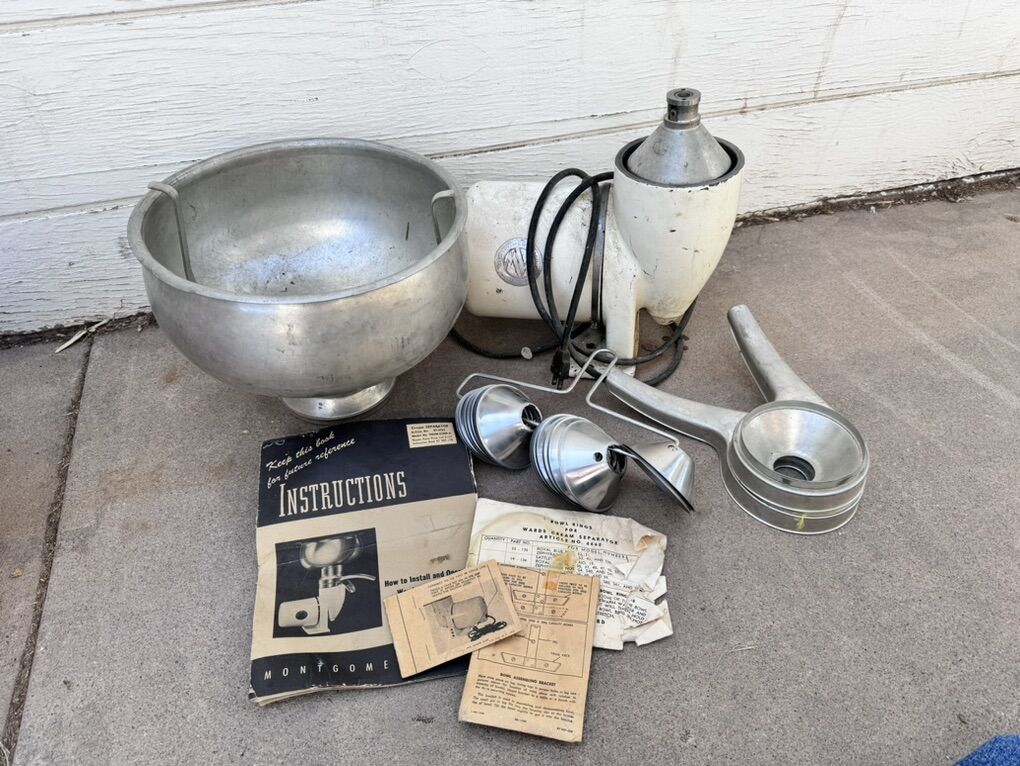 Montgomery Ward Cream Separator