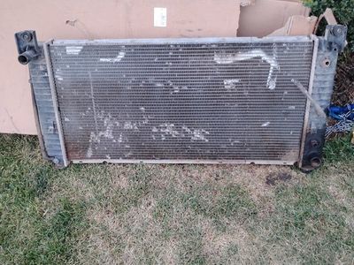 2000-2006 Tahoe, suburban etc radiator condenser