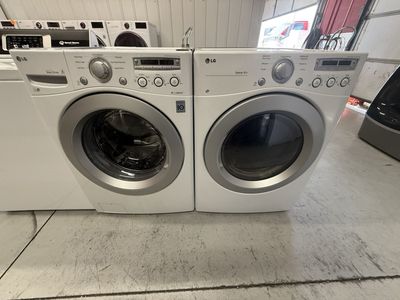 Matching White Ultra Capacity, Lg Washer & Dryer Set!(STACKABLE!)