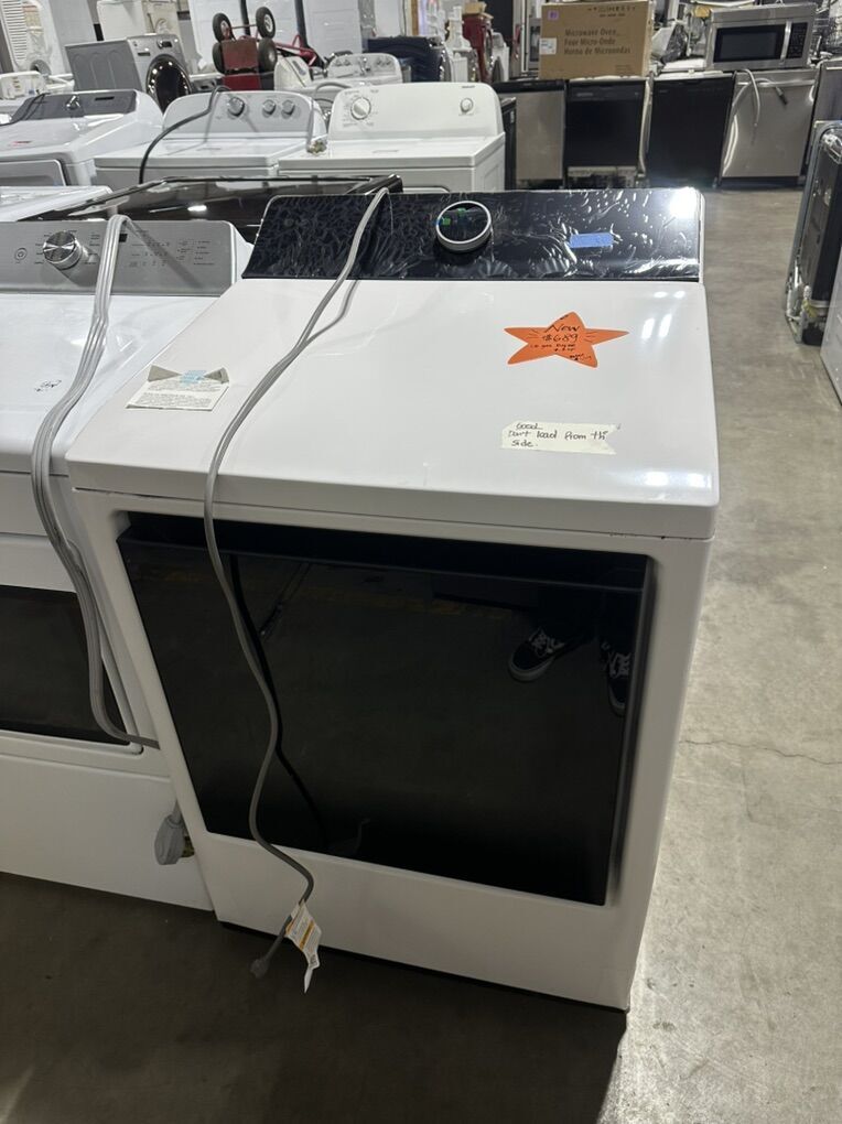 BIG DEALS HERE! BRAND NEW LG GAS DRYER 7.3 CF