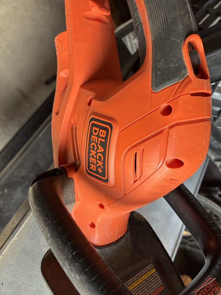 Black And Decker Saw