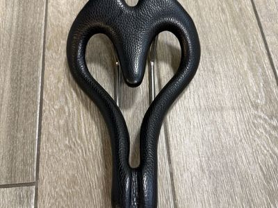 Infinity bike saddle