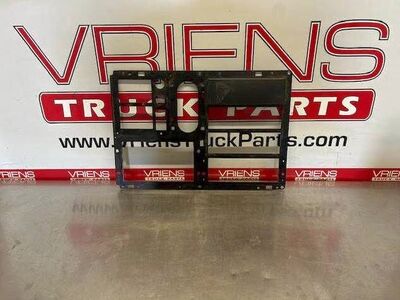 International Trim Bezel Reinforcement, Part # 16866828