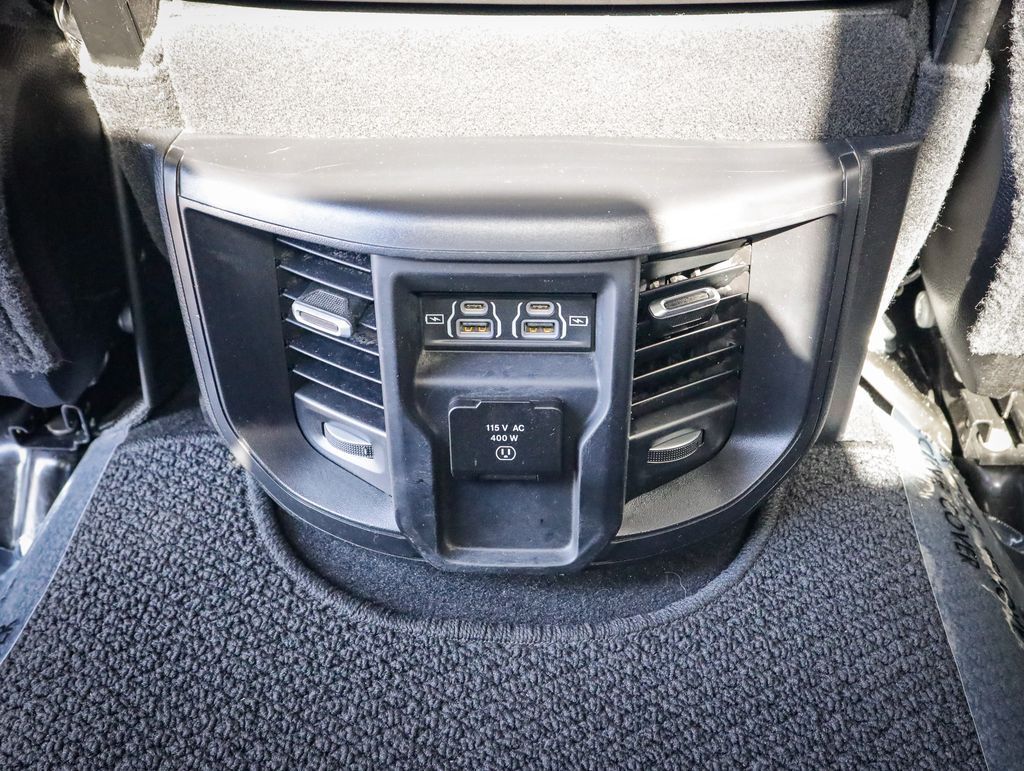 Main image 32