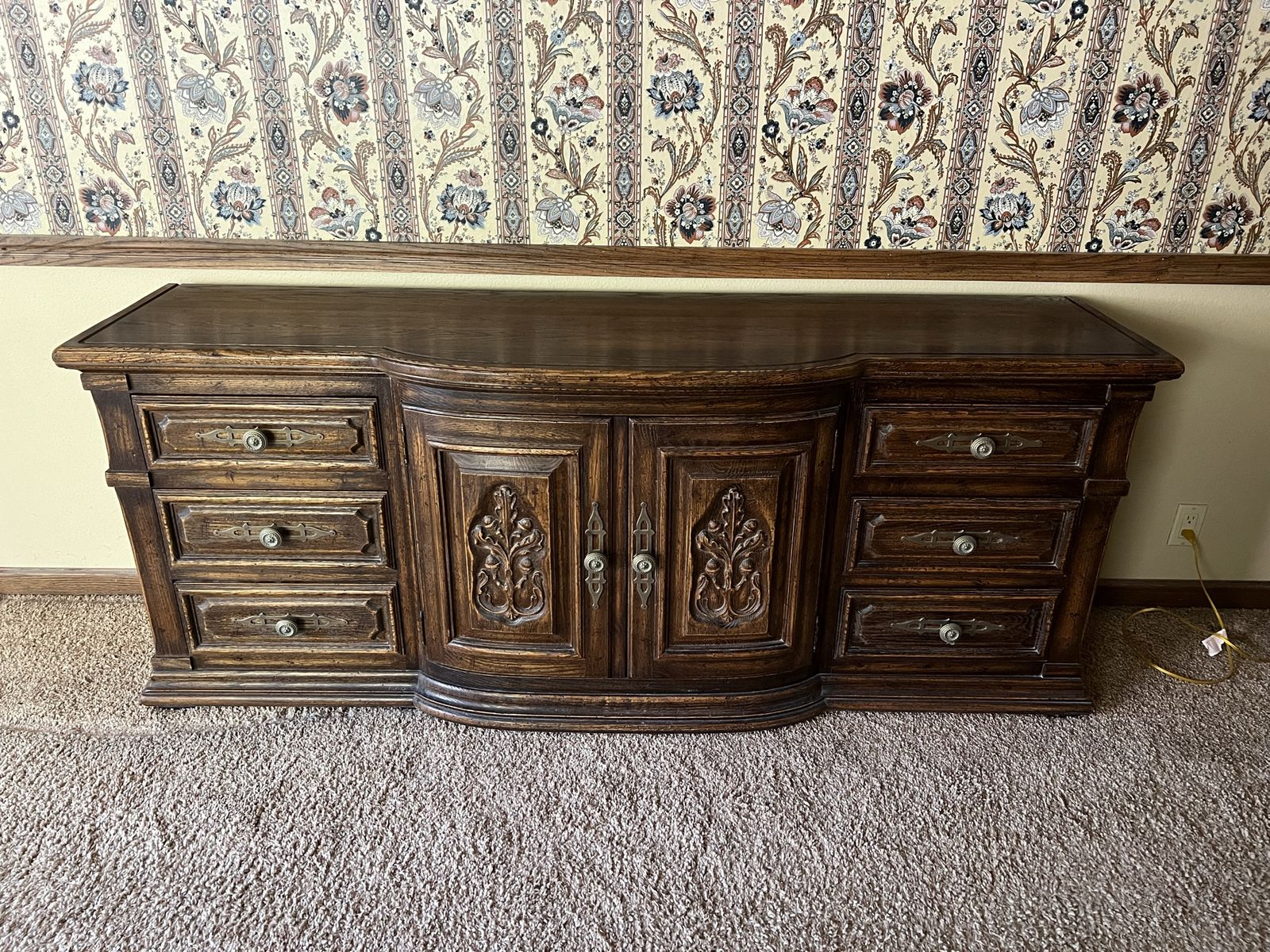 Vintage Solid Oak Triple Dresser w/ Hidden Center Drawers