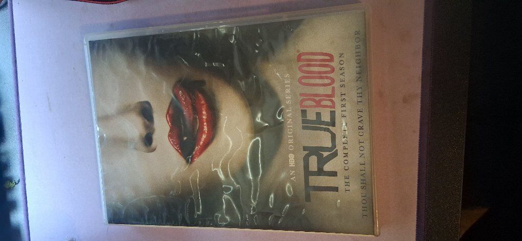 4 complete season of true blood