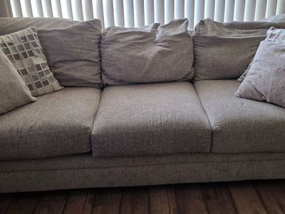 Sofa/couch