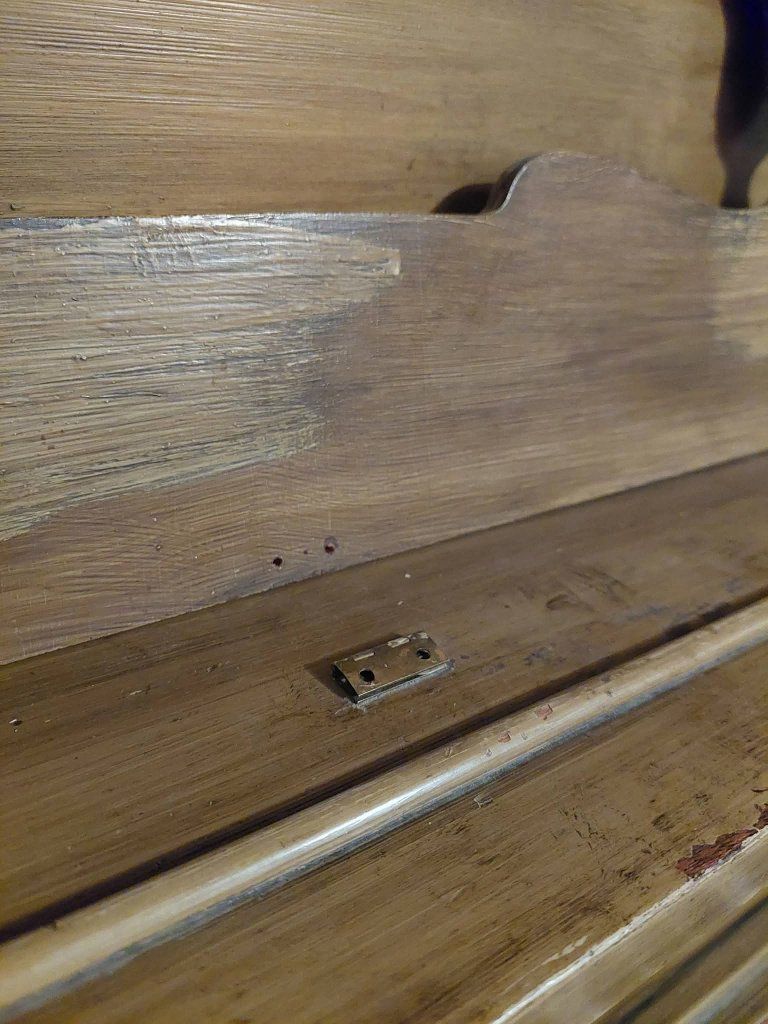 Main image 3