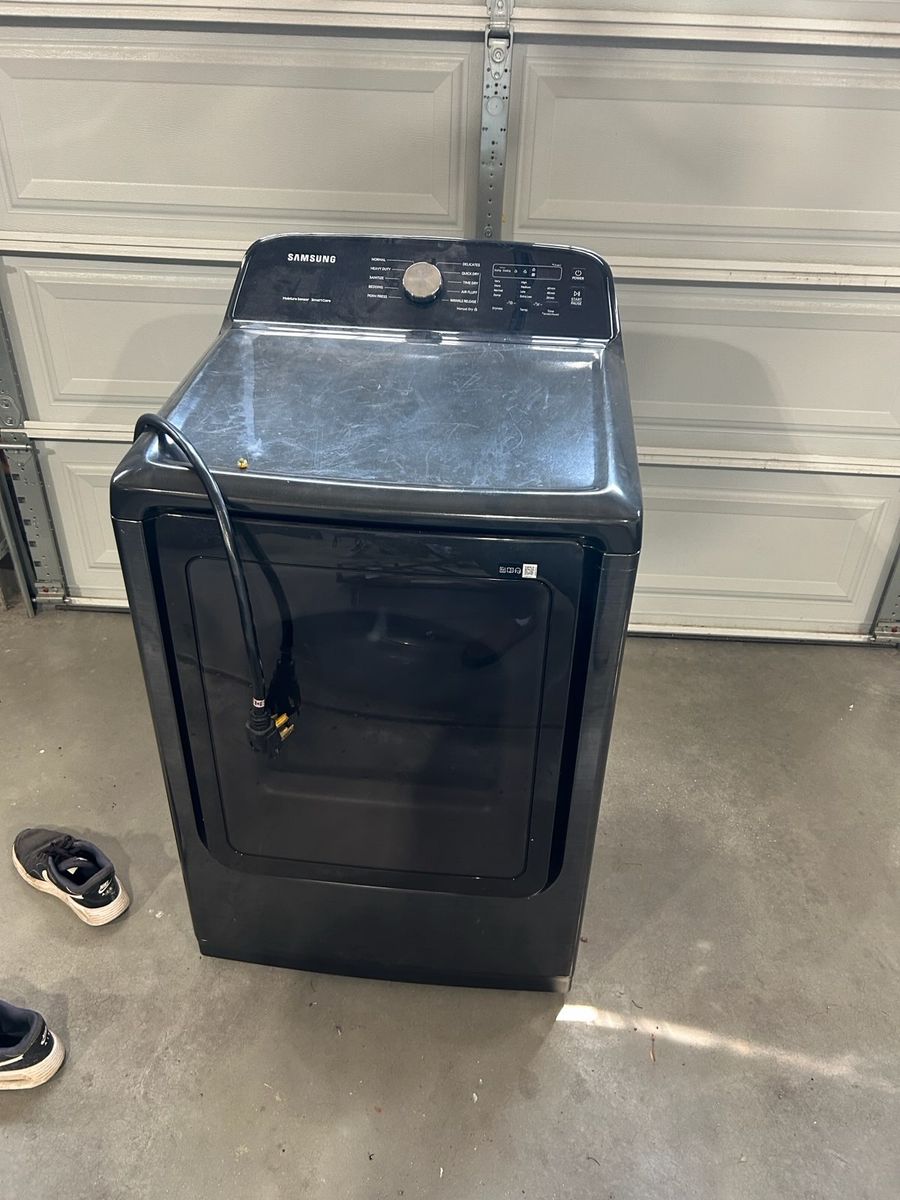 Samsung 7.4 cu. ft. Electric Dryer Sensor Dry