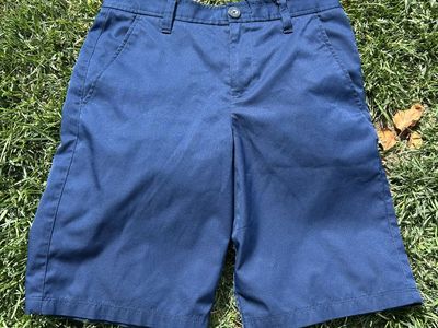 Under Armour Navy Blue Flat Front Shorts - Boys' Size 16