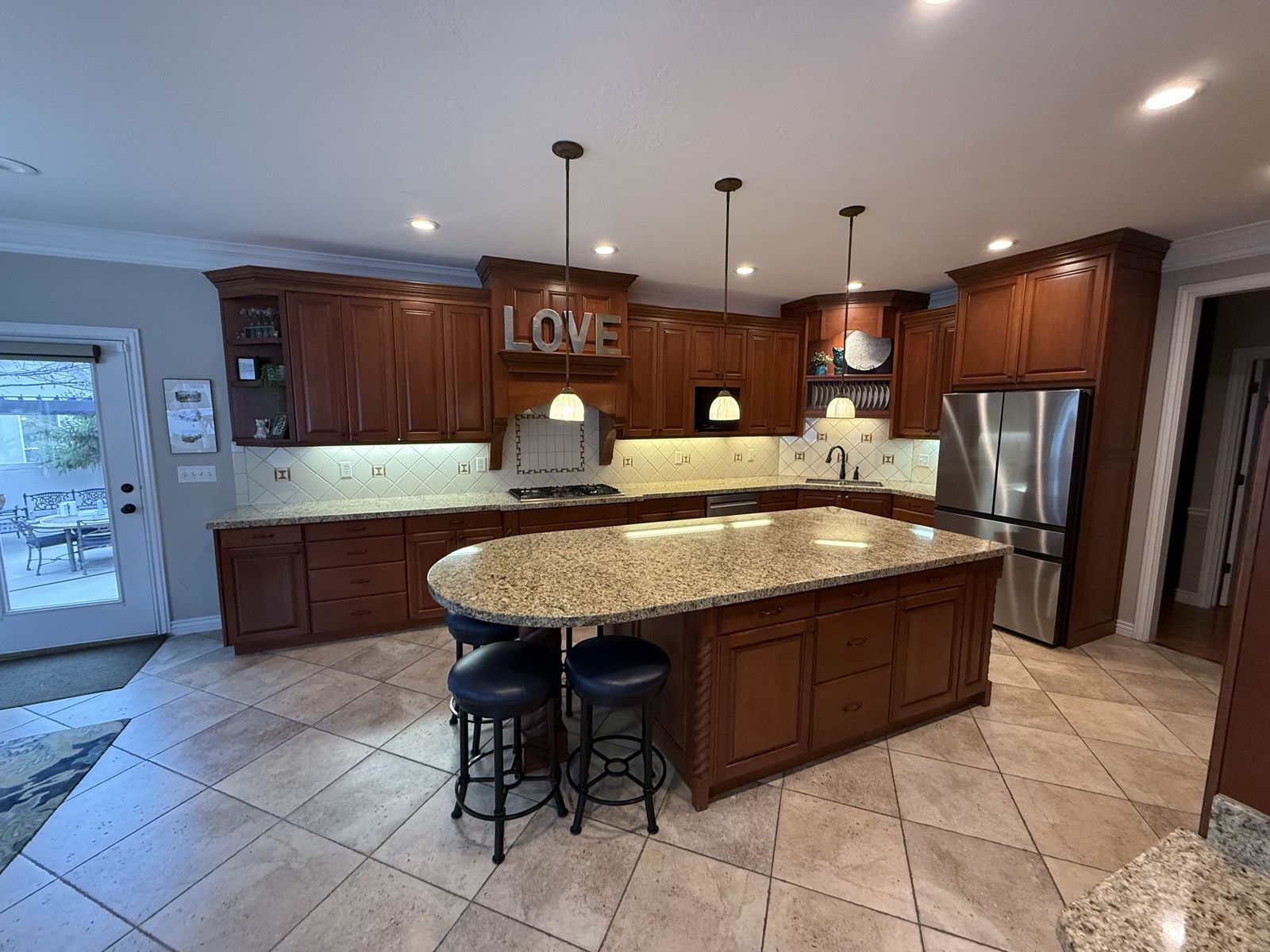 5x9 ft Polished Granite Slab