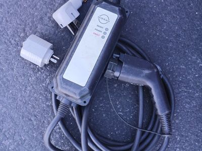 Nissan OEM EV Charger Cable FDR-12T Electric Vehicle Portable EVSE
