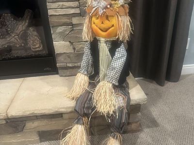 Light-Up Pumpkin Head Scarecrow Sitting Decor - Halloween Autumn Harvest