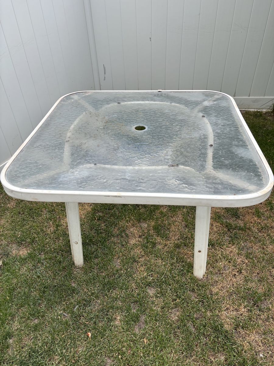 Patio Table 42x42