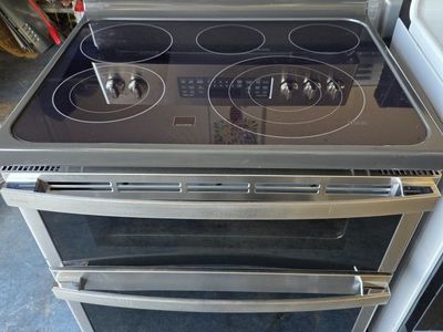 GE PROFILE DOUBLE OVEN ELECTRIC RANGE