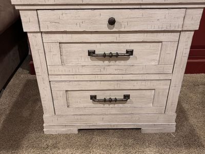 Oversized End Table/Night Stand Etc. Only One