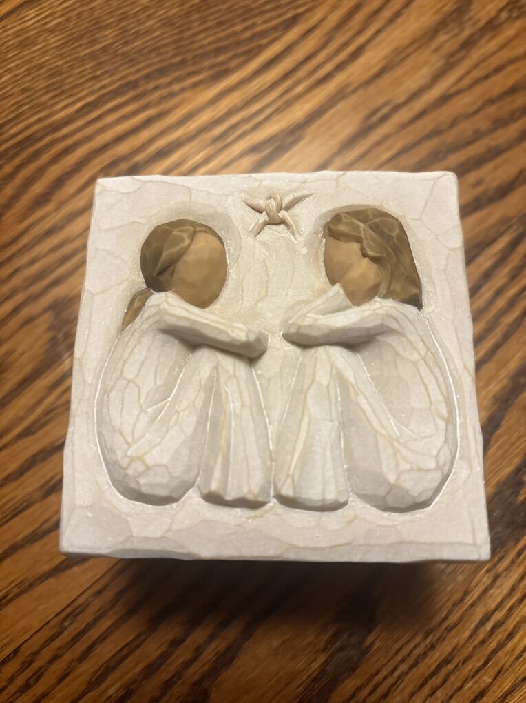 Willow Tree KeepSake Box  New In Box