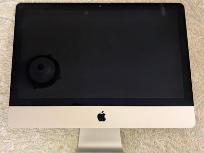 21.5" 2017 iMac 1TB drive 8GB RAM 1920x1080 4-core i5 CPU