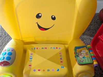 Fisher Price Laugh and learn chair