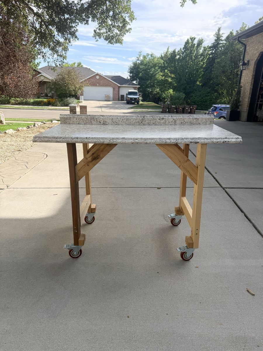 Workbench on heavy duty wheels