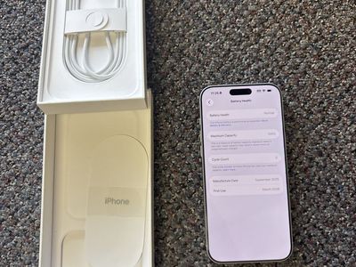 iPhone 17 Pro Max 256 GB 100% battery health unlocked