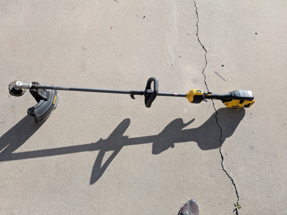 DeWalt Flexvolt Weed Eater