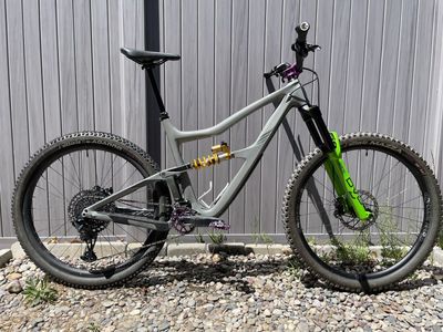 Ibis Ripmo v2 XL - low miles