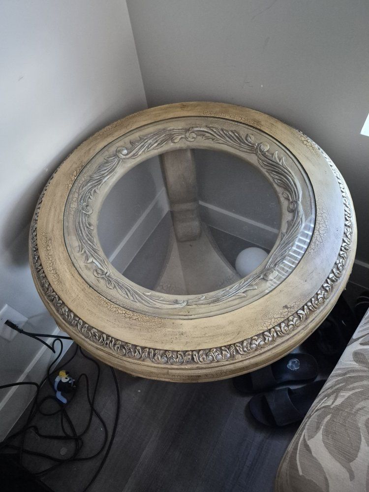 Main image 4