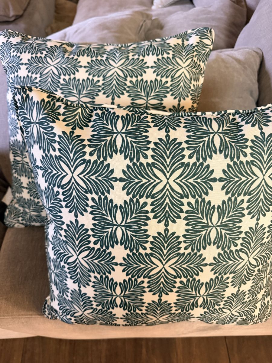Decorative Throw Pillows (Set of 2) - Teal Leaf Pattern