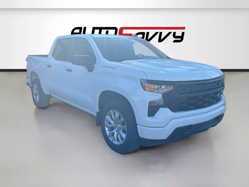 2025 Chevrolet Silverado 1500 Custom