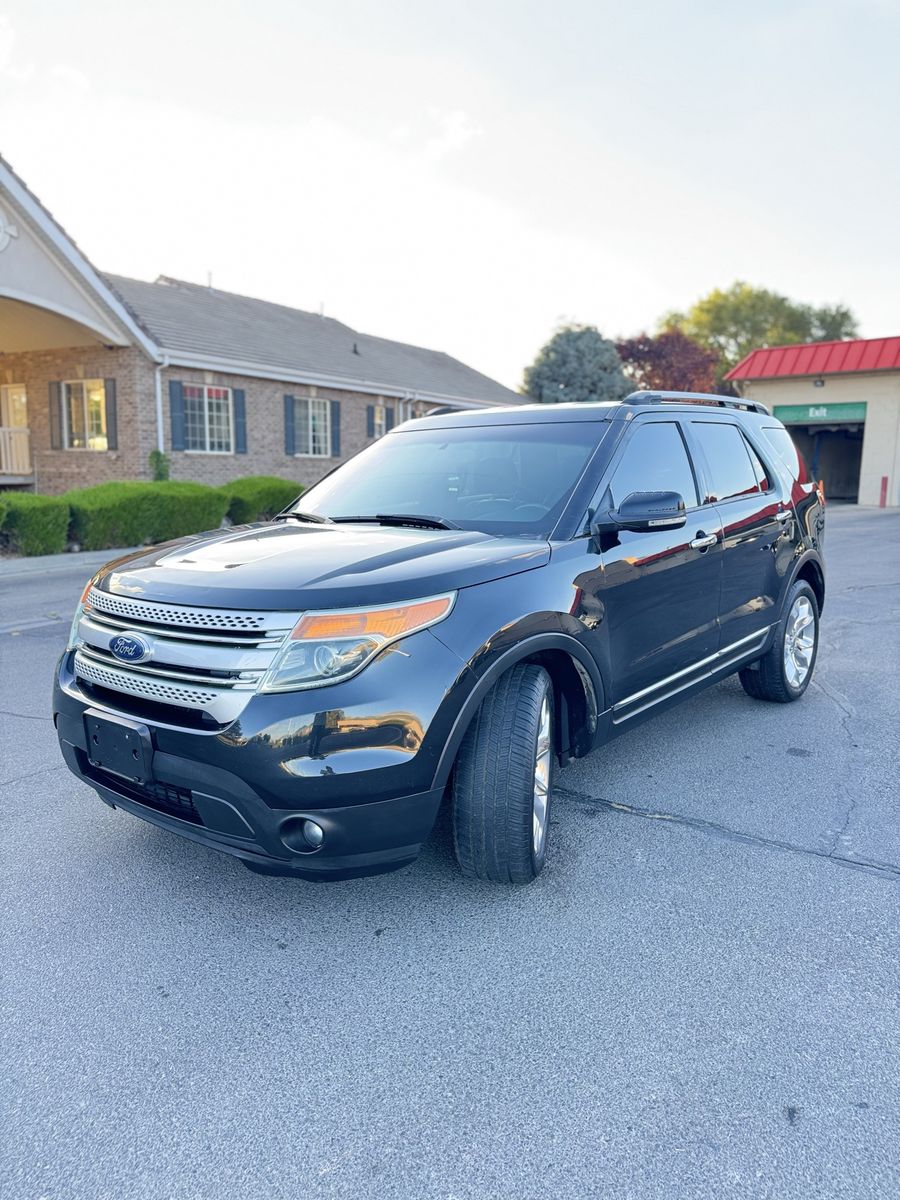 2014 Ford Explorer XLT