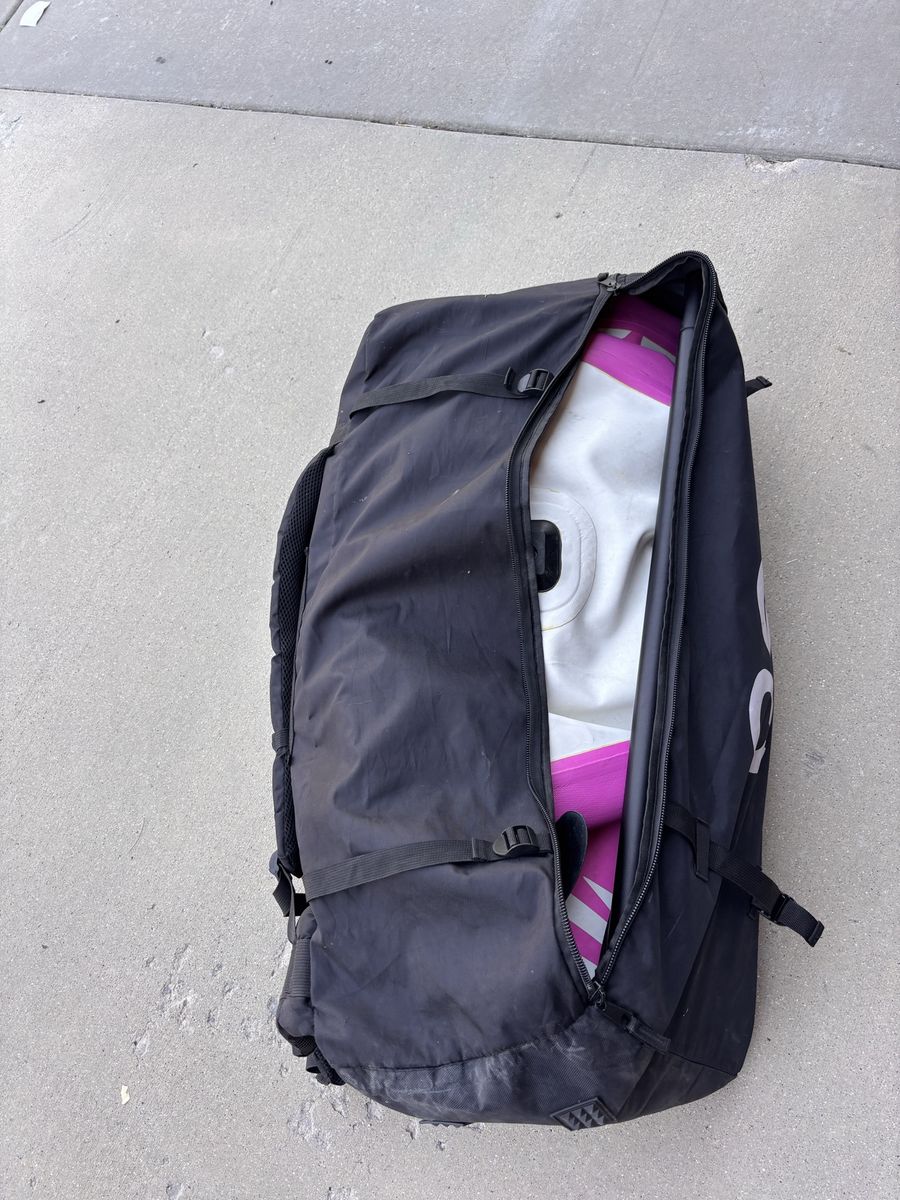 Main image 7