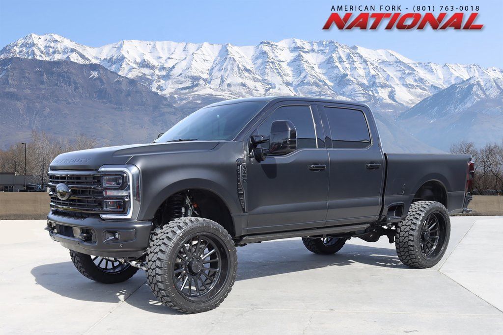 2025 Ford F-350 Super Duty Platinum