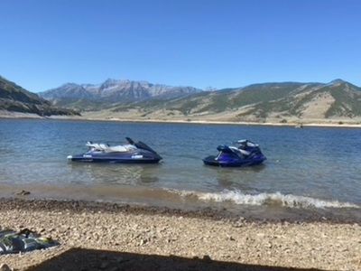 2015 Yamaha VX1100 & 2007 Yamaha FX Cruiser HO WaveRunners with Trailer