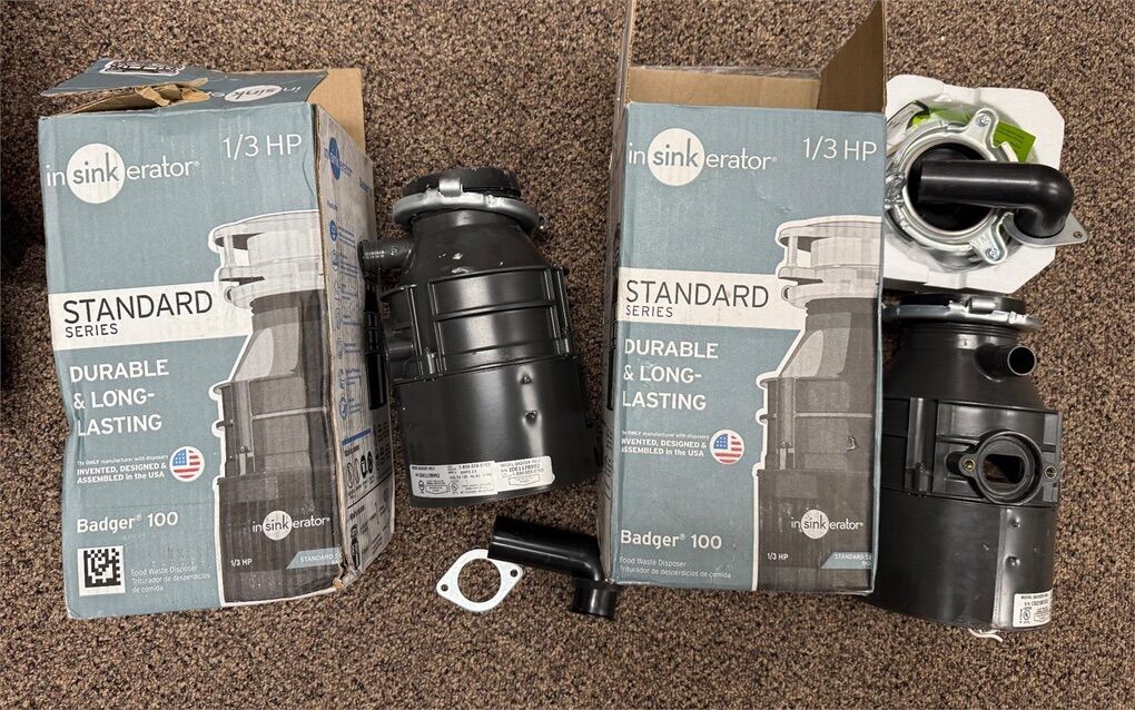 2 Insinkerator Badger 100 For Parts