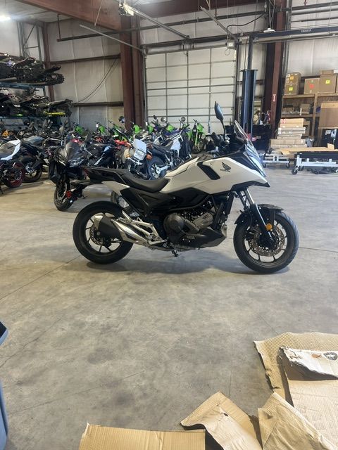 2026 Honda NC750X DCT Matte Pearl White - H00355