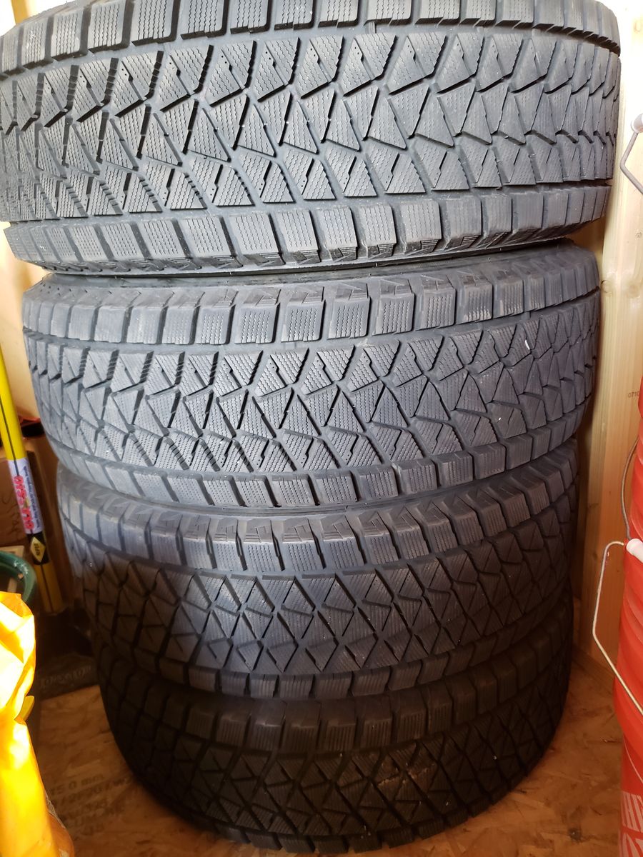 Snow Tires Excellent Condition 245/17OR17 Excellent Condition less than 200 miles.