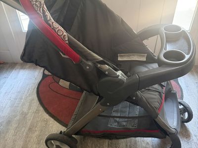 Graco Single Baby Stroller with Child Tray and Canopy - Red and Gray