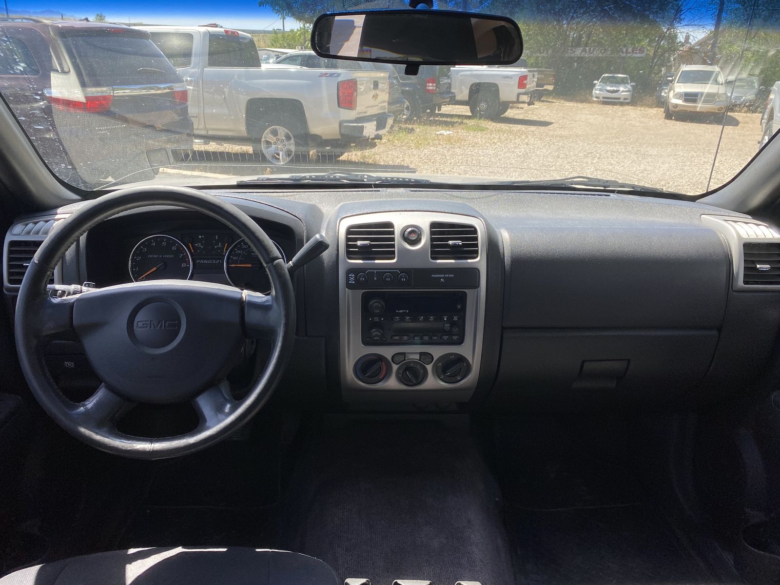 Main image 6