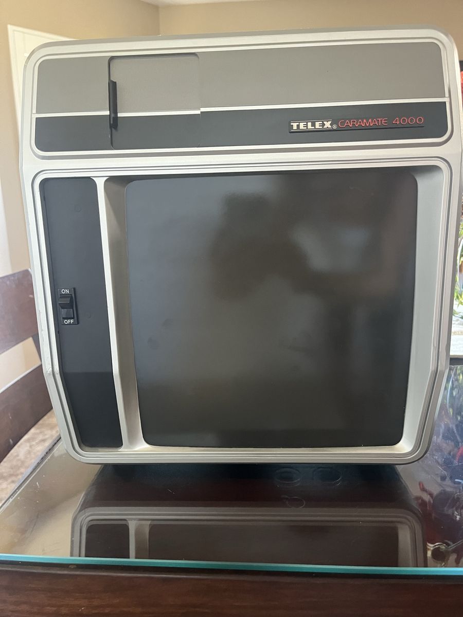 The Telex Caramate 4000 projector 