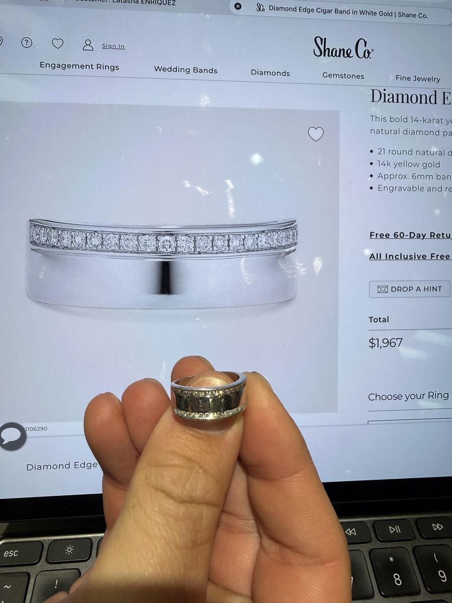 Wedding Band with 2 lines of diamonds