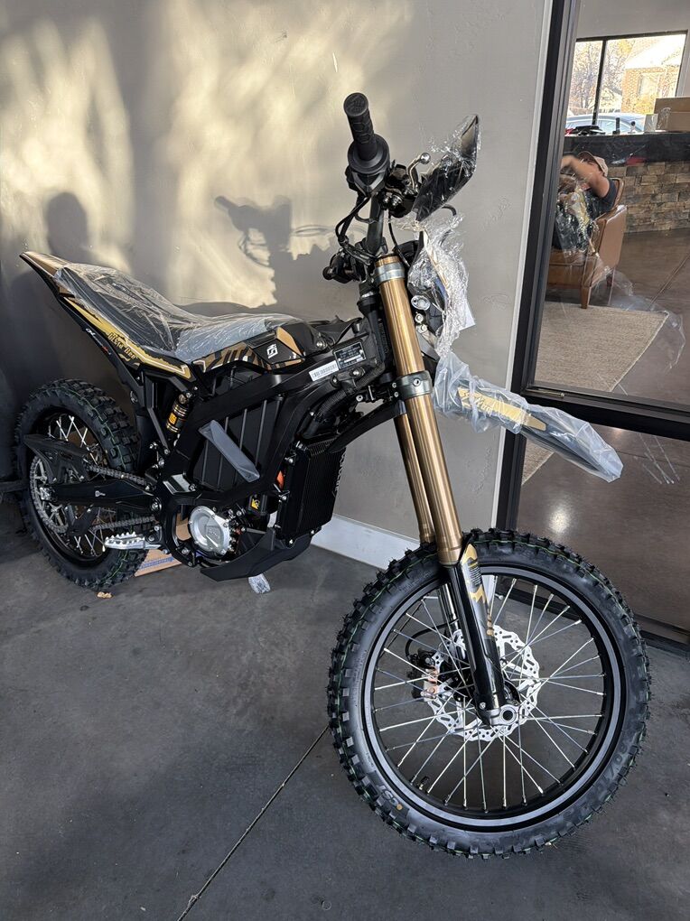 2025 Surron Ultra Bee 21kw Brand New In Box