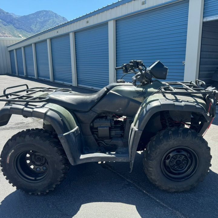 (Automatic) Honda Rubicon 500 4 X 4 Snow Plow